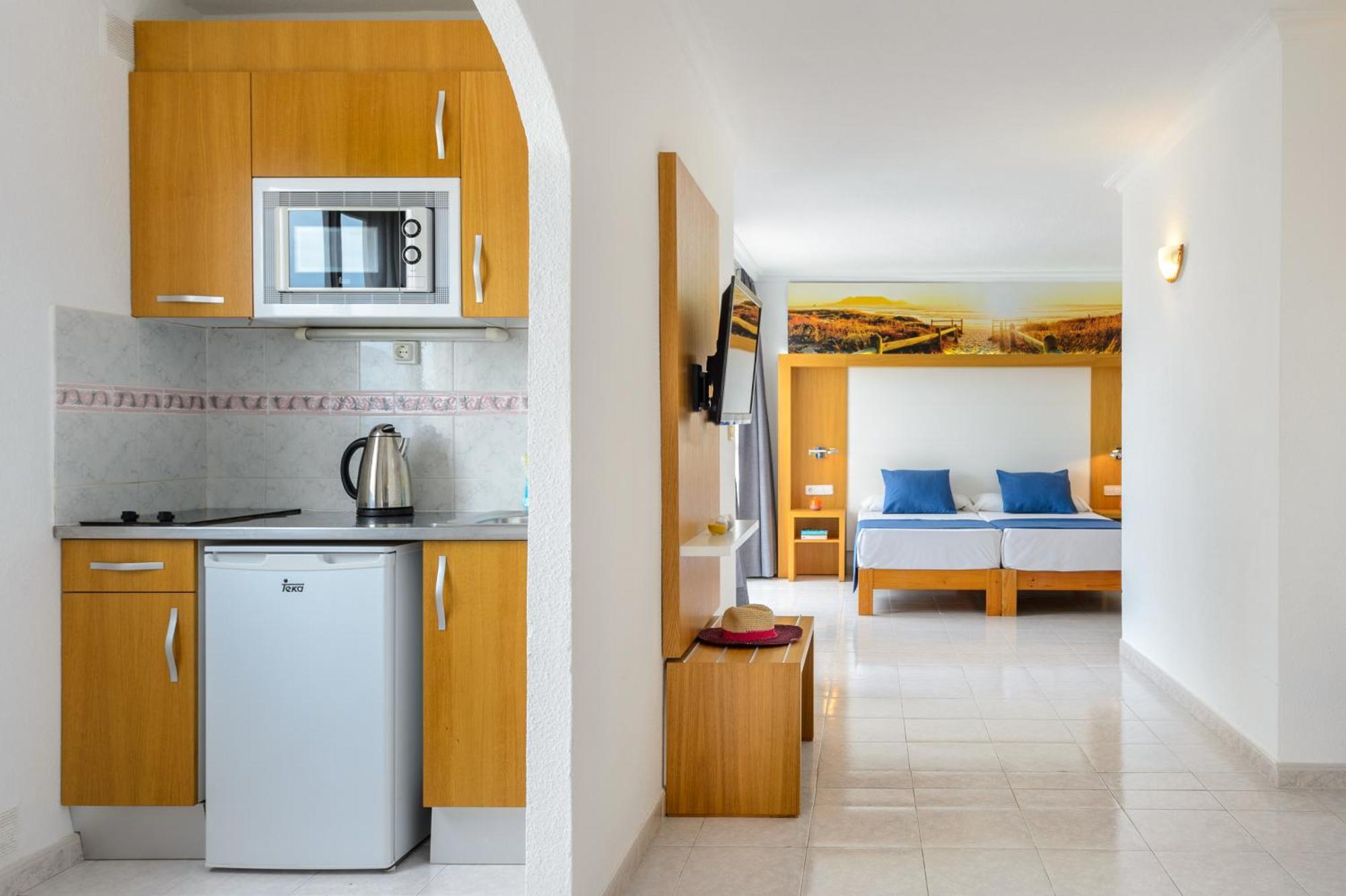 سان أنطونيو Hotel Apartamentos Vibra San Marino المظهر الخارجي الصورة