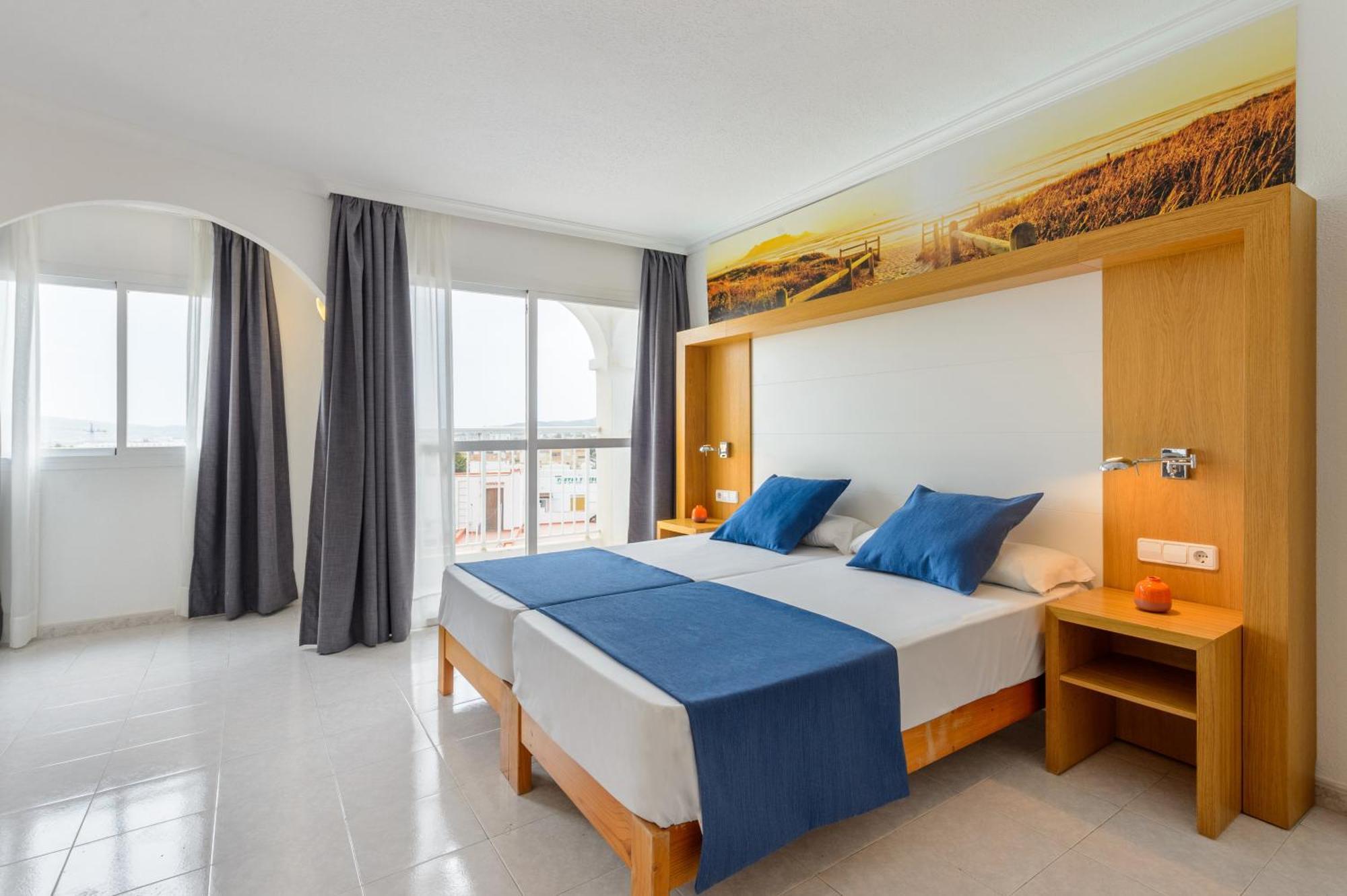 سان أنطونيو Hotel Apartamentos Vibra San Marino المظهر الخارجي الصورة