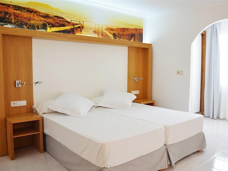 سان أنطونيو Hotel Apartamentos Vibra San Marino المظهر الخارجي الصورة